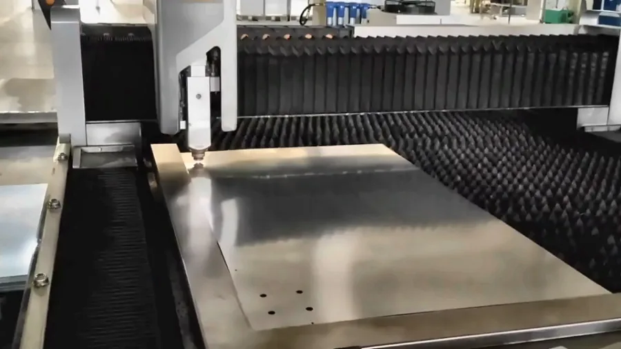 Laser Cutting & CNC Punching Center